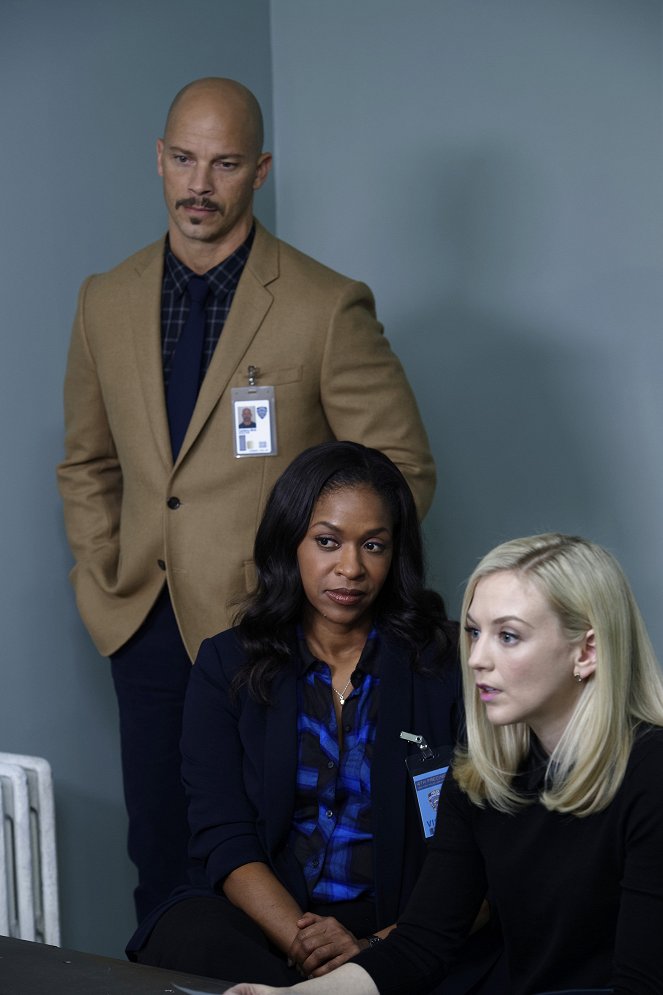 Conviction - Black Orchid - Photos - Merrin Dungey, Emily Kinney