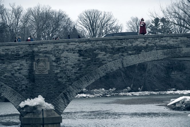 A szolgálólány meséje - A híd - Filmfotók