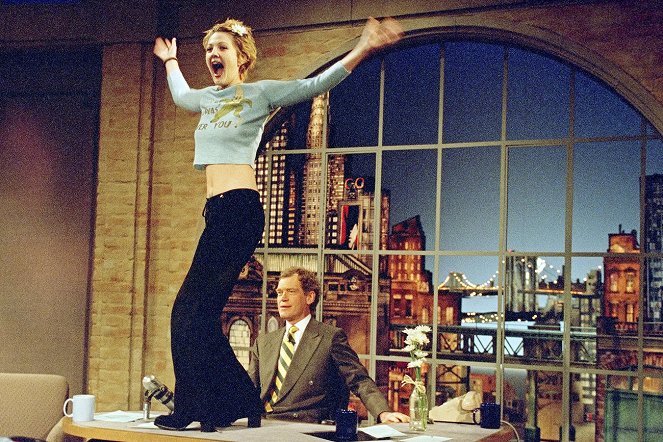 Late Show with David Letterman - Photos - Drew Barrymore, David Letterman