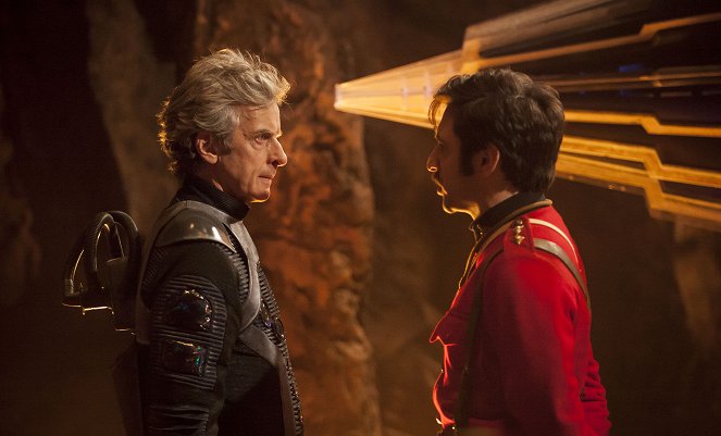 Doctor Who - Season 10 - Die Kaiserin vom Mars - Filmfotos - Peter Capaldi, Ferdinand Kingsley
