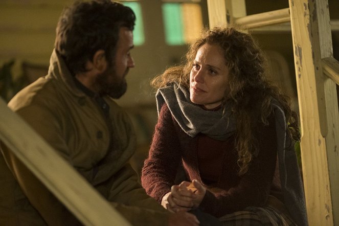 The Leftovers - Auf die elegante Art - Filmfotos - Justin Theroux, Amy Brenneman