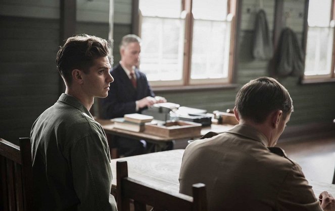 Hacksaw Ridge - Aseeton sotilas - Kuvat elokuvasta - Andrew Garfield