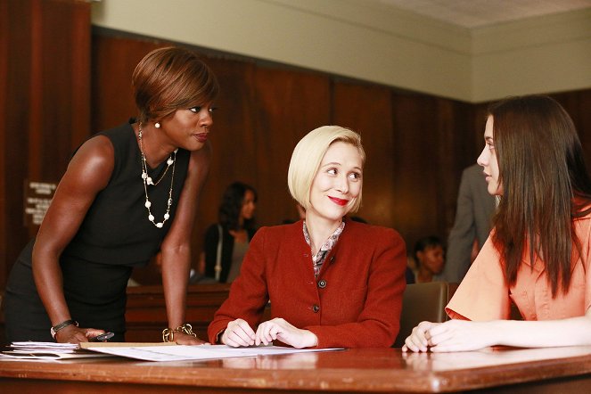How to Get Away with Murder - Let's Get to Scooping - Photos - Viola Davis, Liza Weil