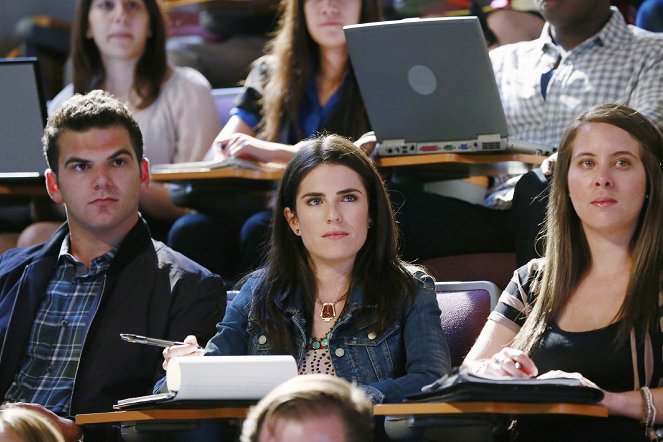 How to Get Away with Murder - Season 1 - Smile, or Go to Jail - Photos - Karla Souza