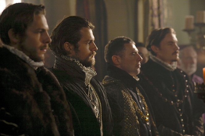 Dynastia Tudorów - Zezwalam - Z filmu - Henry Cavill, David O'Hara