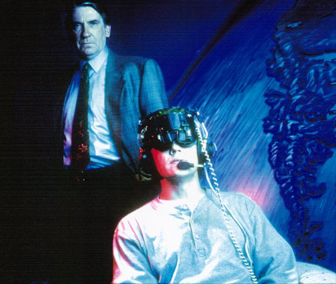 The Outer Limits - Virtual Future - Promokuvat - David Warner, Josh Brolin