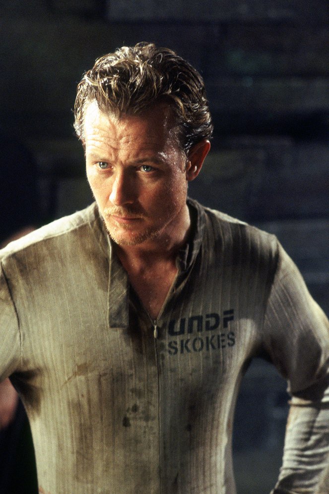 The Outer Limits - Quality of Mercy - Van film - Robert Patrick