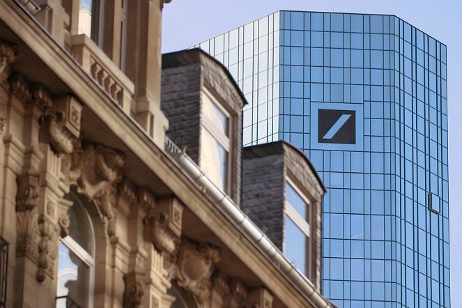 Wie gefährlich ist die Deutsche Bank? - Filmfotos