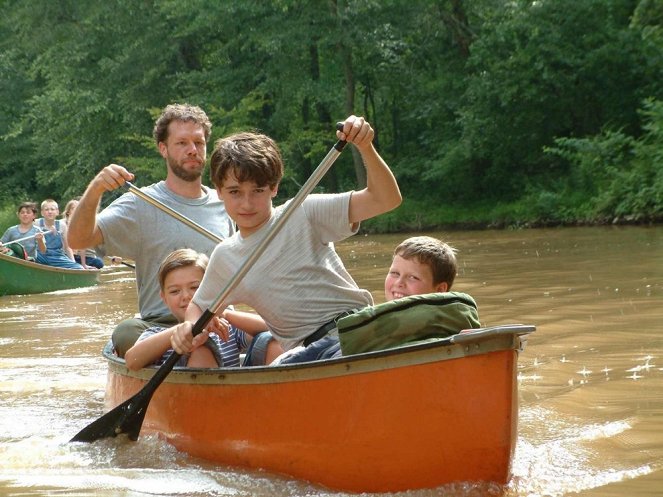 Sugar Creek Gang: Great Canoe Fish - Z filmu