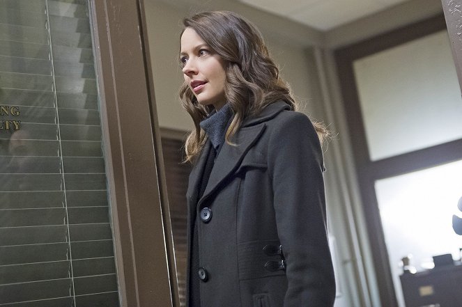 Person of Interest - Skip - Photos - Amy Acker