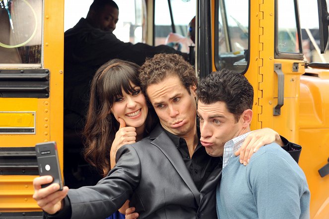 New Girl - The Story of the 50 - Photos - Zooey Deschanel, Max Greenfield