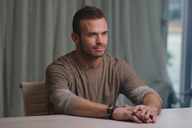 The Shadow Effect - Photos - Cam Gigandet