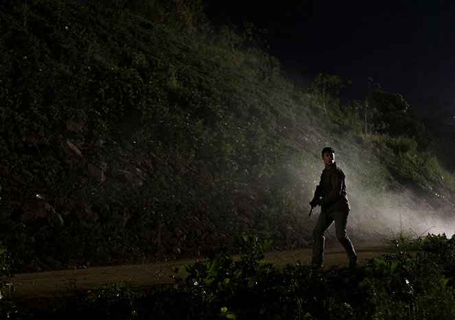 Fear the Walking Dead - Die neue Grenze - Filmfotos - Sam Underwood