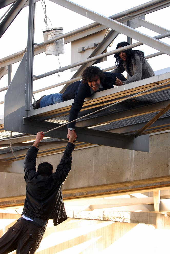 Numb3rs - Season 4 - Primacy - Photos - David Krumholtz, Navi Rawat