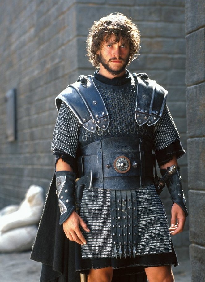 Le Roi Arthur - Promo - Hugh Dancy