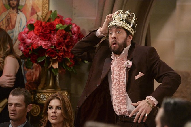 2 Broke Girls - And the Disappointing Unit - Do filme - Jonathan Kite