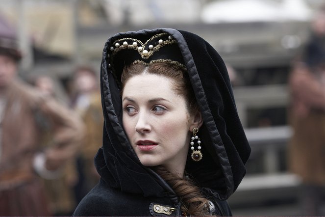 Dynastia Tudorów - Sekrety serca - Z filmu