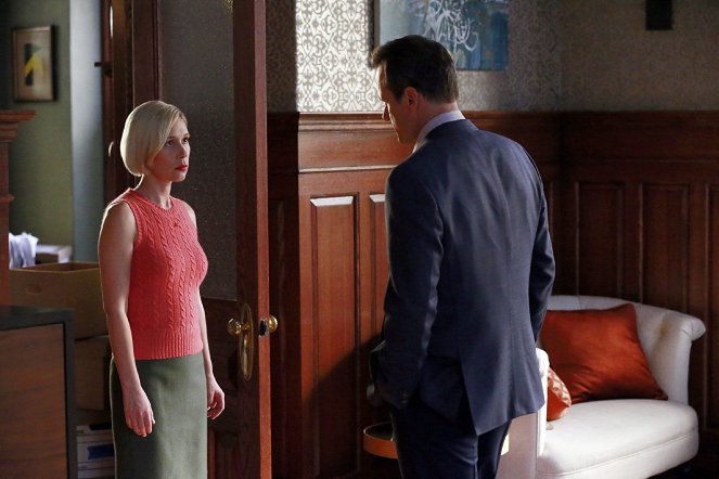 How to Get Away with Murder - Freakin' Whack-a-Mole - Photos - Liza Weil