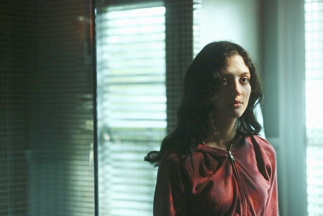 How to Get Away with Murder - He Deserved to Die - Photos - Katie Findlay