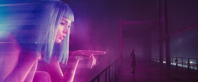 Blade Runner 2049 - De la película - Ana de Armas, Ryan Gosling