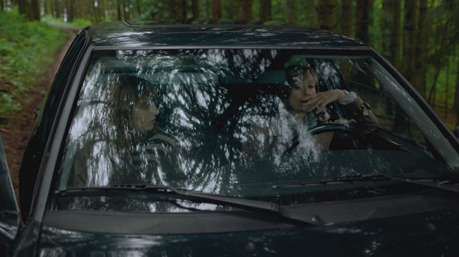 Barrage - Van film - Lolita Chammah, Isabelle Huppert