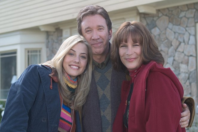Christmas with the Kranks - Promo - Julie Gonzalo, Tim Allen, Jamie Lee Curtis