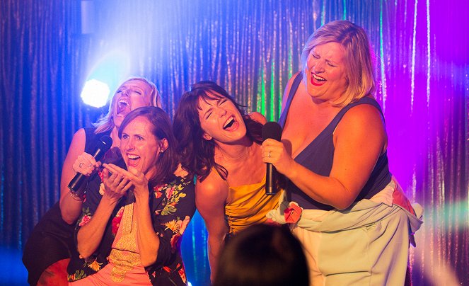 Noc šílených matek - Z filmu - Toni Collette, Molly Shannon, Katie Aselton, Bridget Everett