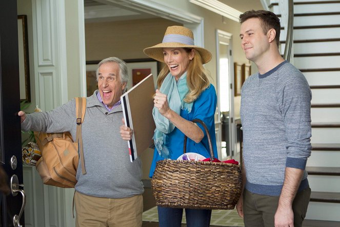 New Girl - What About Fred - Photos - Henry Winkler, Julie Hagerty, Taran Killam