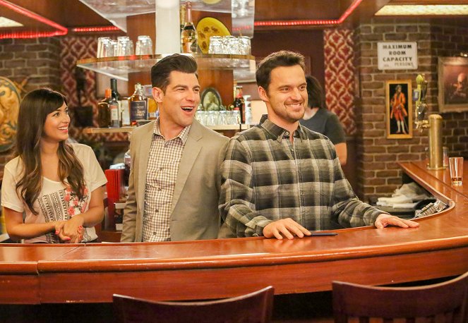 New Girl - Season 5 - What About Fred - Photos - Hannah Simone, Max Greenfield, Jake Johnson