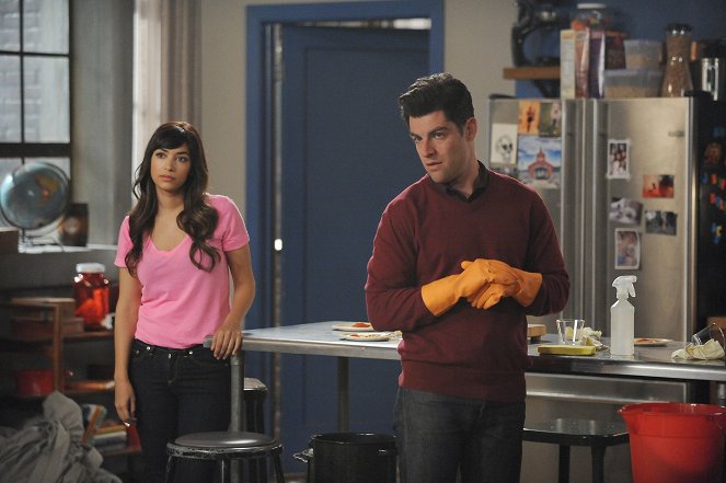 New Girl - Opération : Bed and breakfast - Film - Hannah Simone, Max Greenfield