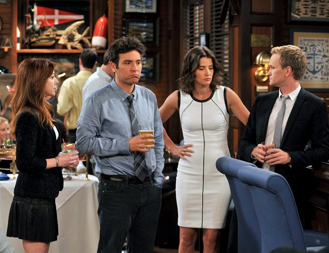 How I Met Your Mother - Season 9 - Knight Vision - Photos - Alyson Hannigan, Josh Radnor, Cobie Smulders, Neil Patrick Harris