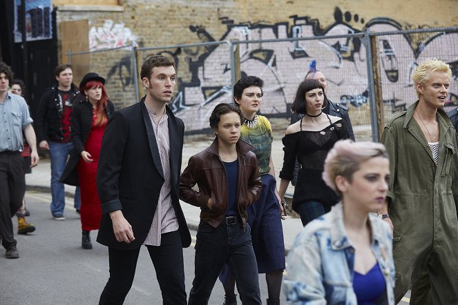 London Town - Filmfotos - Tom Hughes, Daniel Huttlestone