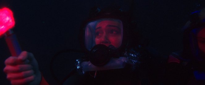 Podwodna pułapka - Z filmu - Mandy Moore