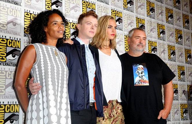 Valerian e a Cidade dos Mil Planetas - De eventos - EuropaCorp presents Luc Besson’s "Valerian and the City of a Thousand Planets" at Comic-Con in the Hilton Bayfront Hotel, San Diego, CA on July 21, 2016 - Virginie Besson-Silla, Dane DeHaan, Cara Delevingne, Luc Besson
