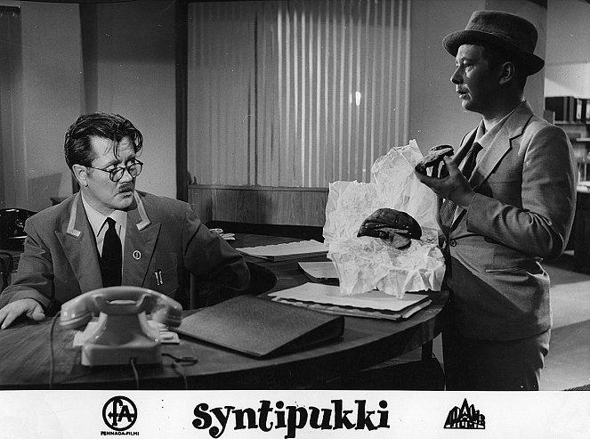 Syntipukki - Fotocromos - Hannes Häyrinen, Lasse Pöysti