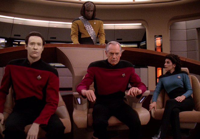 Star Trek: The Next Generation - Season 6 - Chain of Command, Part II - Photos - Brent Spiner, Michael Dorn, Ronny Cox, Marina Sirtis