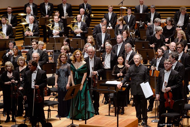Jean-Claude Casadesus dirige la 2e symphonie de Mahler - Do filme