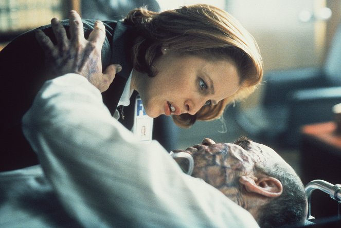The X-Files - Salaiset kansiot - Season 6 - S.R. 819 - Kuvat kuvauksista - Gillian Anderson