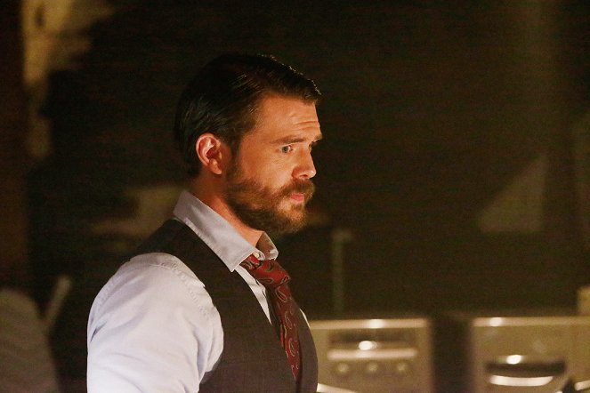 How to Get Away with Murder - It's All My Fault - Van film - Charlie Weber