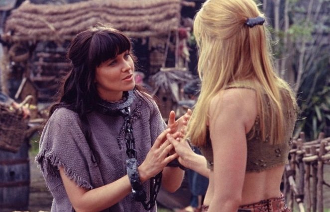 Xena - Season 4 - Locked Up and Tied Down - Photos - Lucy Lawless