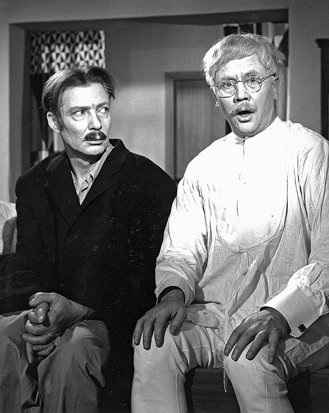 Asessorin Naishuolet 1958 Galerie Z Filmu SFD cz
