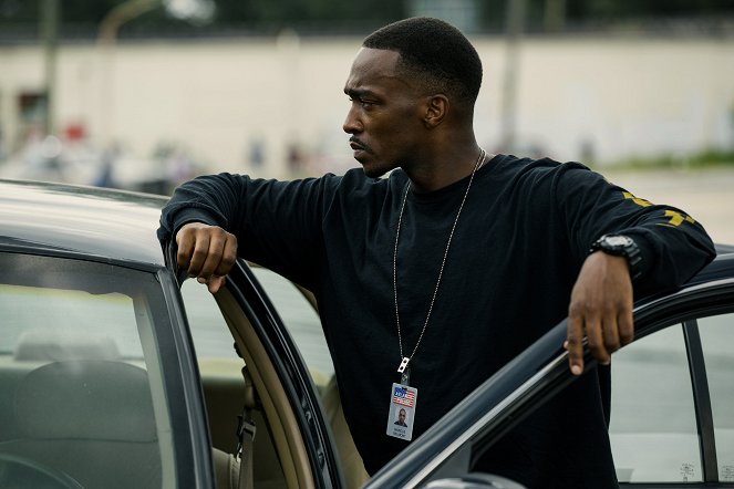 Triple 9 - Photos - Anthony Mackie