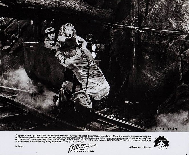 Indiana Jones and the Temple of Doom - Lobby Cards - Ke Huy Quan, Kate Capshaw, Harrison Ford