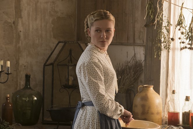 The Beguiled - Photos - Kirsten Dunst