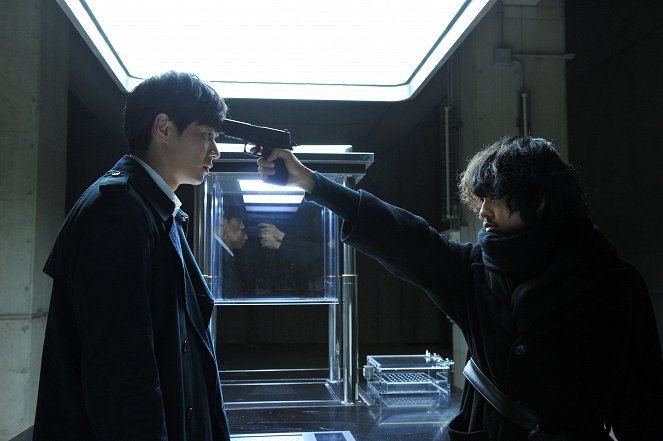 Death Note: Light Up The NEW World - Filmfotos - Masahiro Higashide, Sosuke Ikematsu