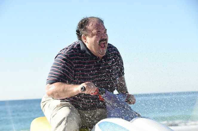 The Last Man on Earth - Fish in the Dish - Do filme - Mel Rodriguez
