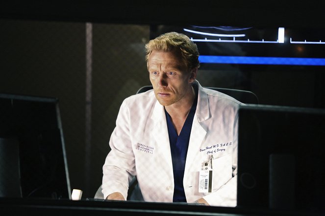 Grey's Anatomy - Season 11 - I Must Have Lost It on the Wind - Photos - Kevin McKidd