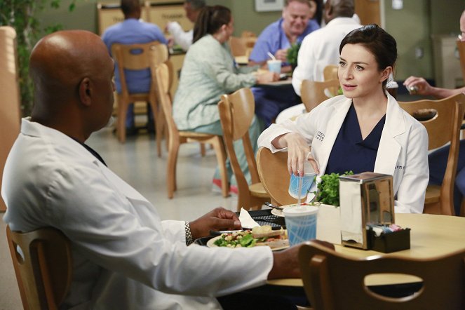 Grey's Anatomy - Puzzle with a Piece Missing - Photos - Caterina Scorsone