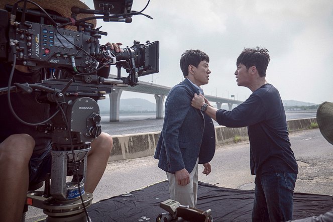 A Day - Dreharbeiten - Myeong-min Kim, Yo-han Byeon
