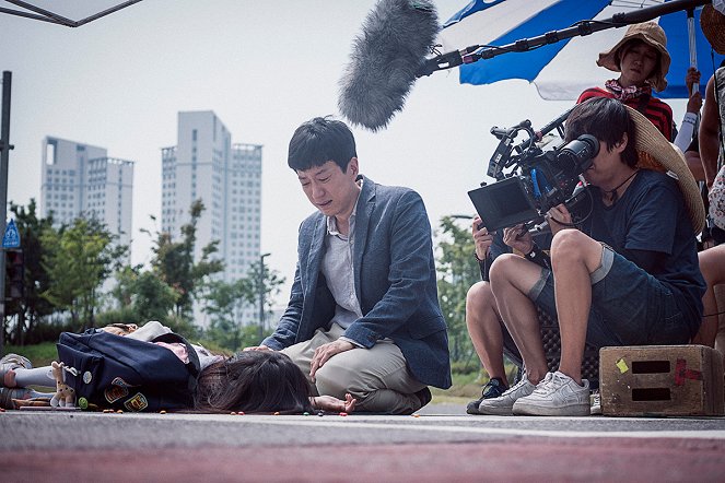 A Day - Dreharbeiten - Myeong-min Kim